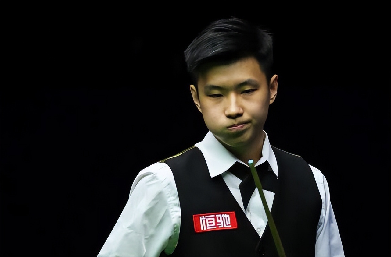 的表现背后 的表现背后