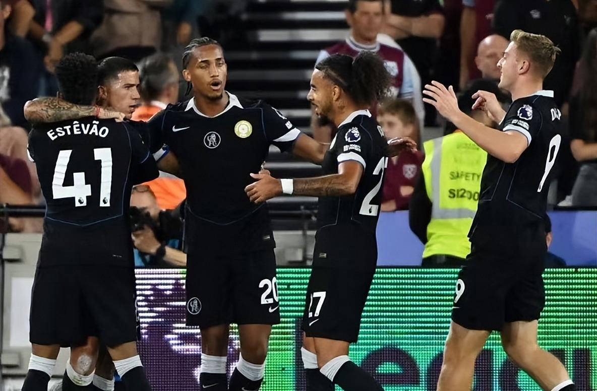 队在客场以 队在客场以