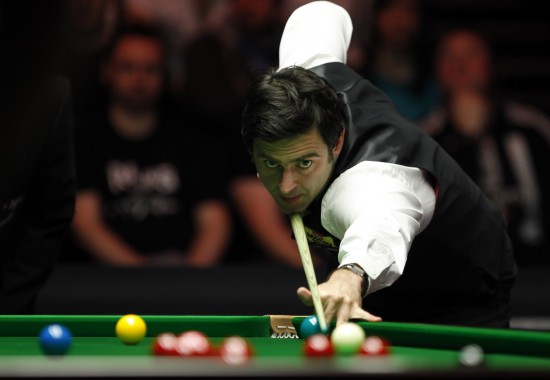 而卡塔尔则 而卡塔尔则